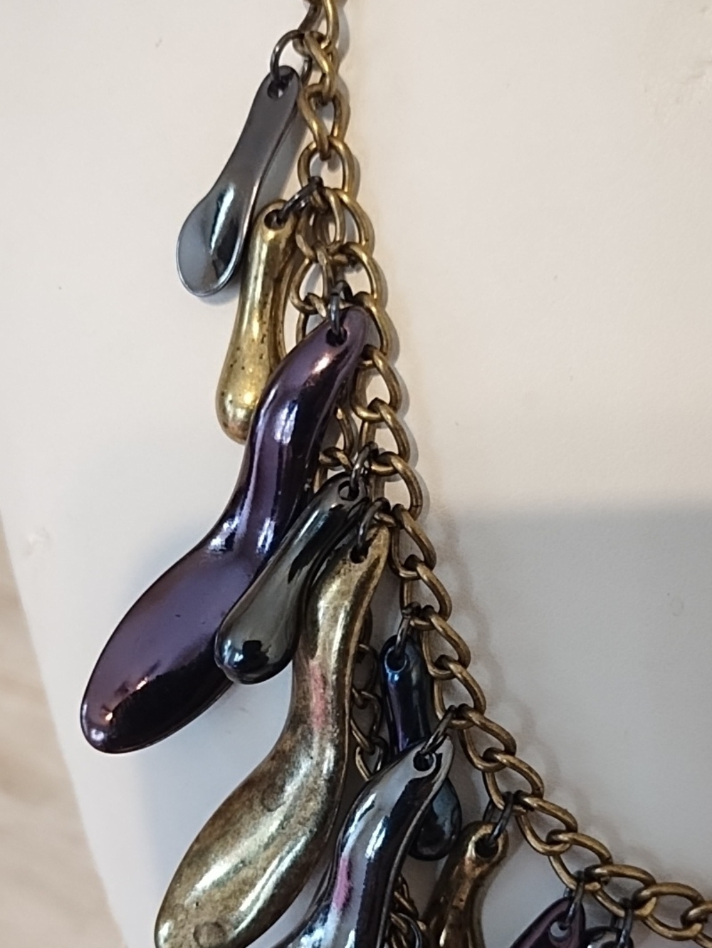 NWT Multicolored Necklace Set - Picture 8 of 12